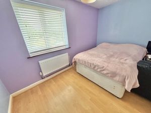 Bedroom- click for photo gallery